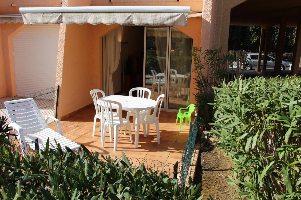 T2 Terrasse, Bormes Les Mimosas La Faviere, 5 Pers, 5 Mn A Pieds Des Plages Et Commerces Exterior photo