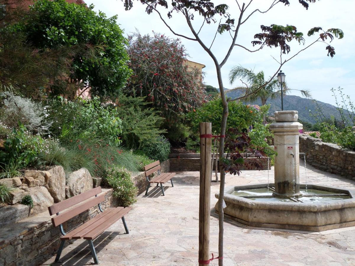 T2 Terrasse, Bormes Les Mimosas La Faviere, 5 Pers, 5 Mn A Pieds Des Plages Et Commerces Exterior photo